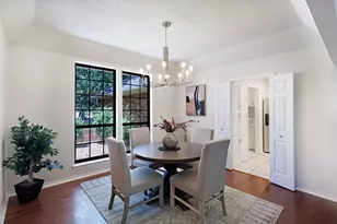 2015 Tanglewood Dr, Grapevine, TX 76051 - Photo 4
