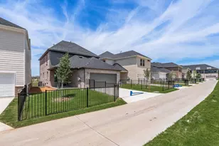 1826 Waterwalk Dr, Rowlett, TX 75088 - Photo 26