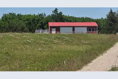 4872 County Road 1101, Celeste, TX 75423 - Photo 2