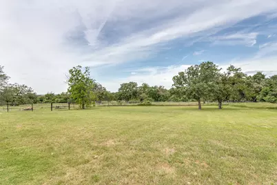 428 Herb Stephens Jr Way, Springtown, TX 76082 - Photo 32