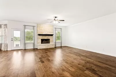 428 Herb Stephens Jr Way, Springtown, TX 76082 - Photo 10