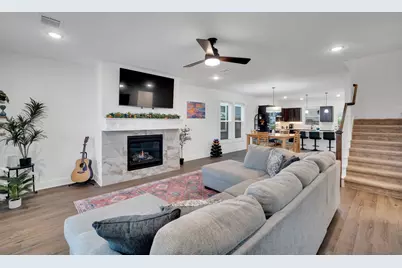 10935 Eva Mae Boulevard, Grand Prairie, TX 76065 - Photo 2