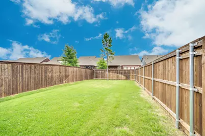 10935 Eva Mae Boulevard, Grand Prairie, TX 76065 - Photo 20