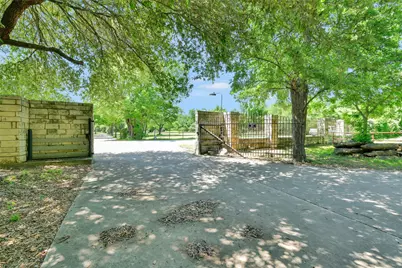 5313 Hidden Oaks Lane, Arlington, TX 76017 - Photo 30