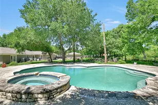 5313 Hidden Oaks Ln, Arlington, TX 76017 - Photo 14