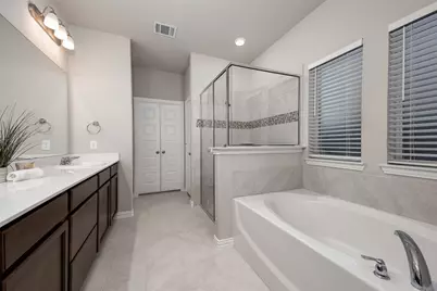 1237 Milfoil Drive, Justin, TX 76247 - Photo 22