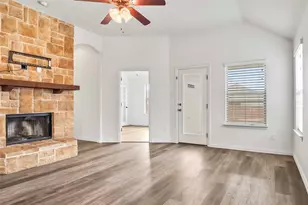 1345 Elkford Ln, Fort Worth, TX 76247 - Photo 18