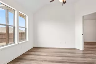 1345 Elkford Ln, Fort Worth, TX 76247 - Photo 20