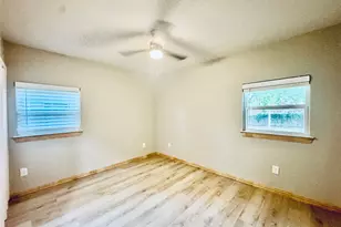 203 Wake Dr, Richardson, TX 75081 - Photo 10