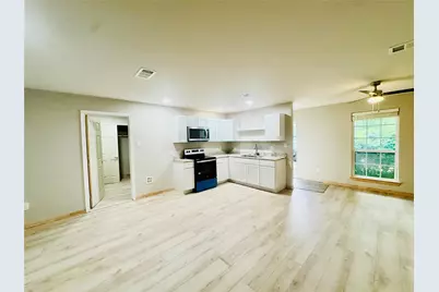 203 Wake Drive, Richardson, TX 75081 - Photo 2