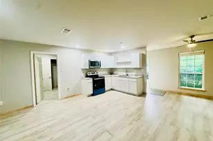 203 Wake Dr, Richardson, TX 75081 - Photo 2