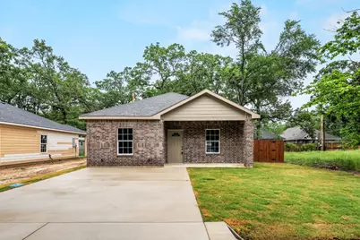 106 Navajo Drive, Mabank, TX 75156 - Photo 2