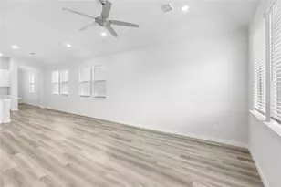 221 Caliber Ct, Princeton, TX 75071 - Photo 20