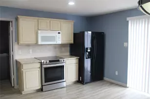 9224 Monument Ct, Fort Worth, TX 76244 - Photo 10