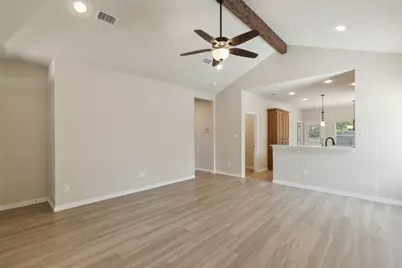731 W Bond Street, Denison, TX 75020 - Photo 6
