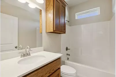 731 W Bond Street, Denison, TX 75020 - Photo 24