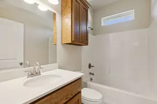 731 W Bond St, Denison, TX 75020 - Photo 24
