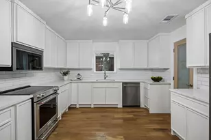 108 Forest Hill Dr, Trophy Club, TX 76262 - Photo 10