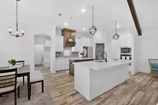 125 Remington Park Dr, Springtown, TX 76082 - Photo 8