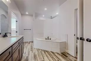 125 Remington Park Dr, Springtown, TX 76082 - Photo 20