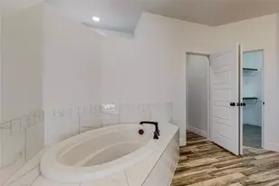 125 Remington Park Dr, Springtown, TX 76082 - Photo 22