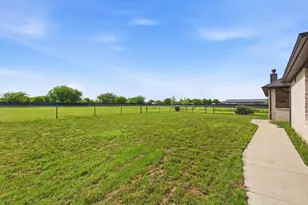 8190 Kassandra Dr, Sanger, TX 76266 - Photo 36