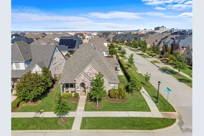 1898 Tumblegrass Road, Frisco, TX 75033 - Photo 32