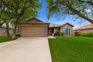 1837 Roadrunner Dr, Weatherford, TX 76088 - Photo 1