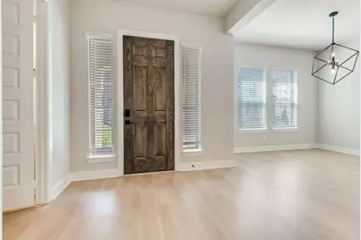 704 Yellow Warbler Way, Arlington, TX 76005 - Photo 2