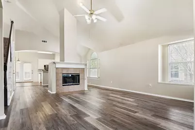 3513 Villanova Drive, Denton, TX 76210 - Photo 4