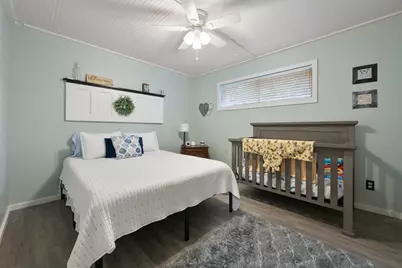801 Waggoner Drive, Arlington, TX 76013 - Photo 16