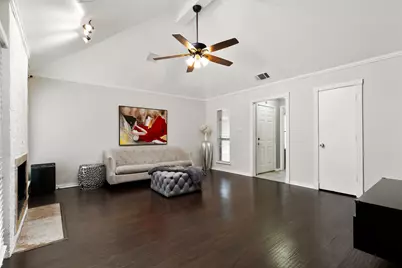 2031 Verlaine Drive, Carrollton, TX 75007 - Photo 8