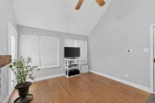 9811 Walnut St, Dallas, TX 75243 - Photo 6
