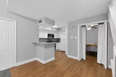 9811 Walnut Street #203, Dallas, TX 75243 - Photo 10