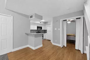 9811 Walnut St, Dallas, TX 75243 - Photo 10