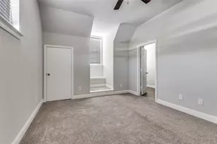 1900 Bel Air Dr, Arlington, TX 76010 - Photo 10