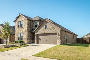 10812 Ponderosa Trl, Aubrey, TX 76227 - Photo 1