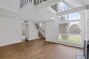 2156 Fleur De Lis Ct, Arlington, TX 76012 - Photo 20