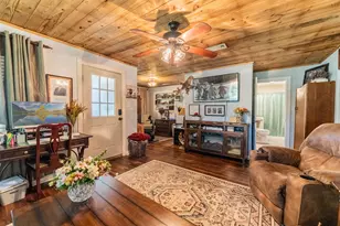 502 Davis Street S, Sulphur Springs, TX 75482 - Photo 4