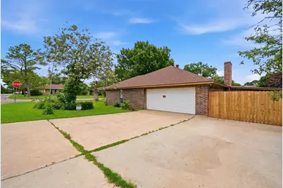 1838 W Taylor Street, Sherman, TX 75092 - Photo 8