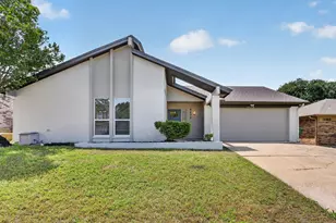 6636 Redbud Dr, Watauga, TX 76148 - Photo 1