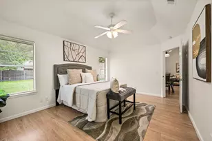 204 Overcrest Dr, Benbrook, TX 76126 - Photo 20
