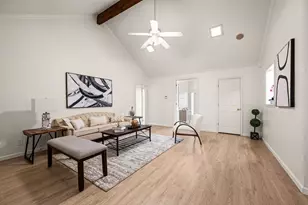 204 Overcrest Dr, Benbrook, TX 76126 - Photo 12