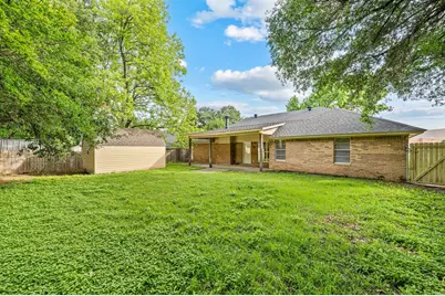 204 Overcrest Drive, Benbrook, TX 76126 - Photo 30