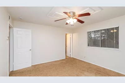 5621 Brent Drive, Haltom City, TX 76148 - Photo 14