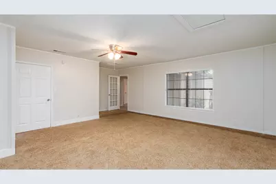 5621 Brent Drive, Haltom City, TX 76148 - Photo 24