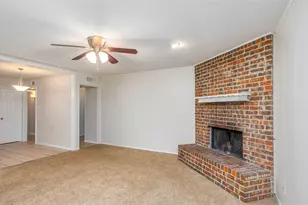5621 Brent Dr, Haltom City, TX 76148 - Photo 28