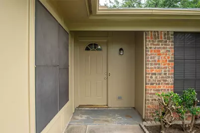 5621 Brent Drive, Haltom City, TX 76148 - Photo 4