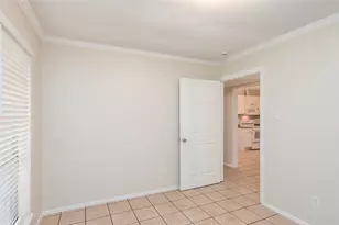 5621 Brent Dr, Haltom City, TX 76148 - Photo 8