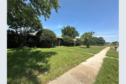 4045 Cavalry Drive, Plano, TX 75023 - Photo 4